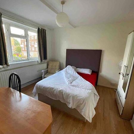 Arbnb Comfy Sleep Guest House Self Catering Private Bedrooms 60 Pound Per Night Per Person Londyn Zewnętrze zdjęcie